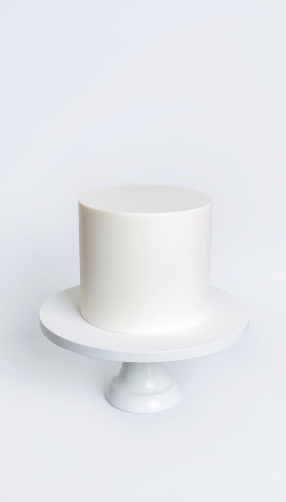 minimalist cake design